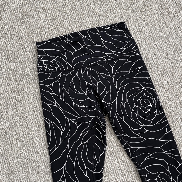 Lululemon Wunder Under High-rise Tight - Picture 2 of 7